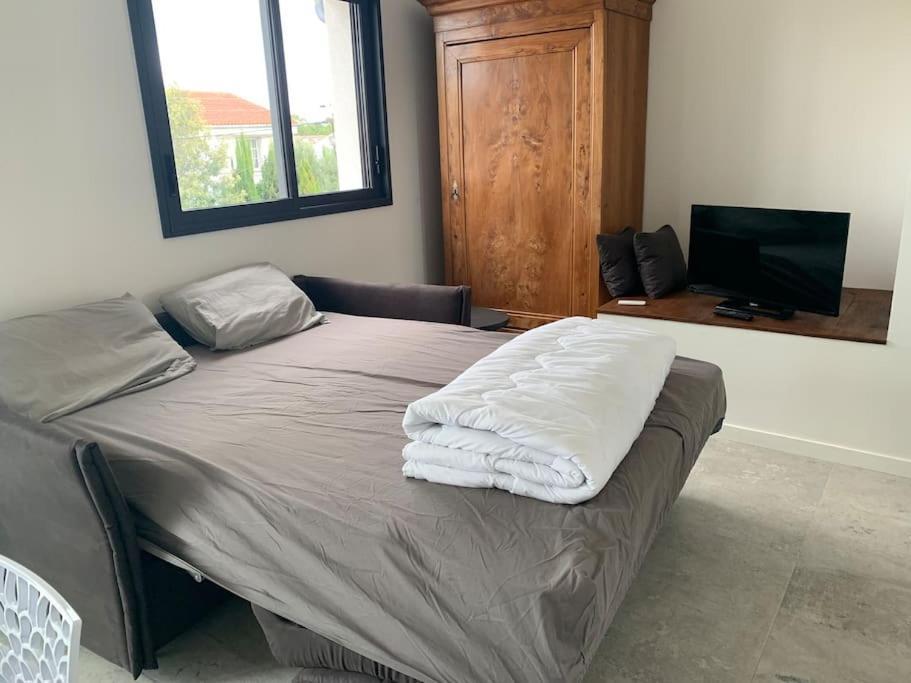 Maison Terrasse Proche Centre Ville Et Ile De Re 라로셸 외부 사진