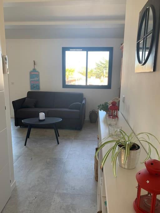Maison Terrasse Proche Centre Ville Et Ile De Re 라로셸 외부 사진