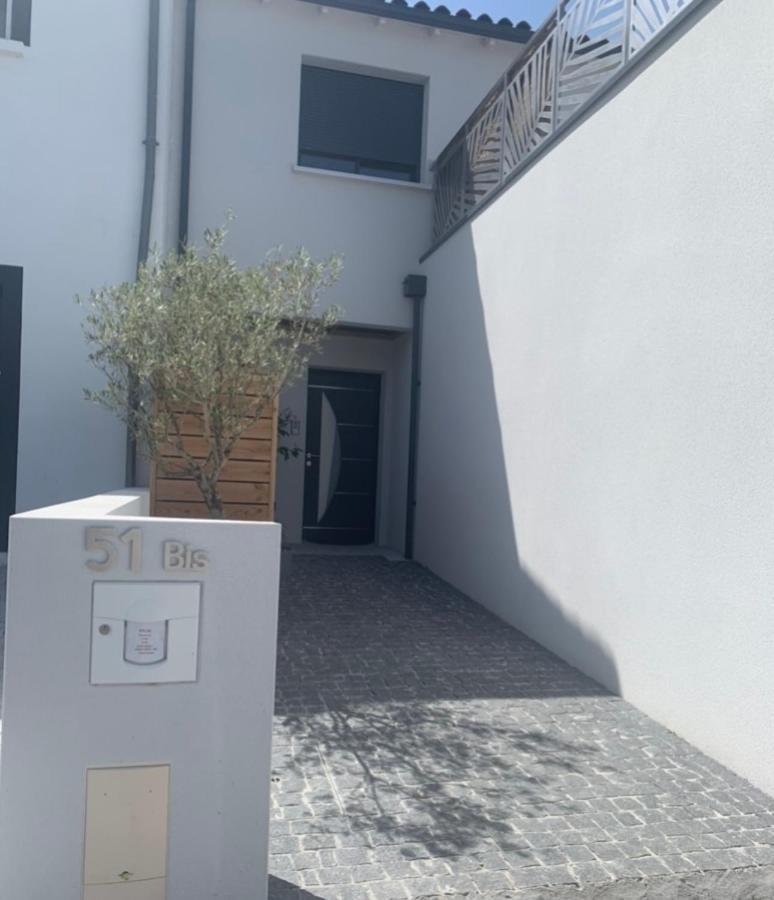 Maison Terrasse Proche Centre Ville Et Ile De Re 라로셸 외부 사진