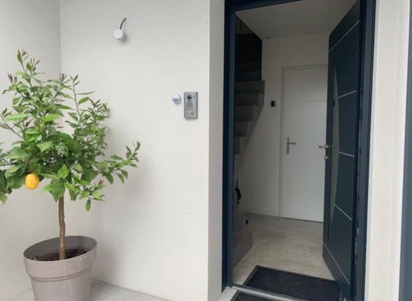 Maison Terrasse Proche Centre Ville Et Ile De Re 라로셸 외부 사진